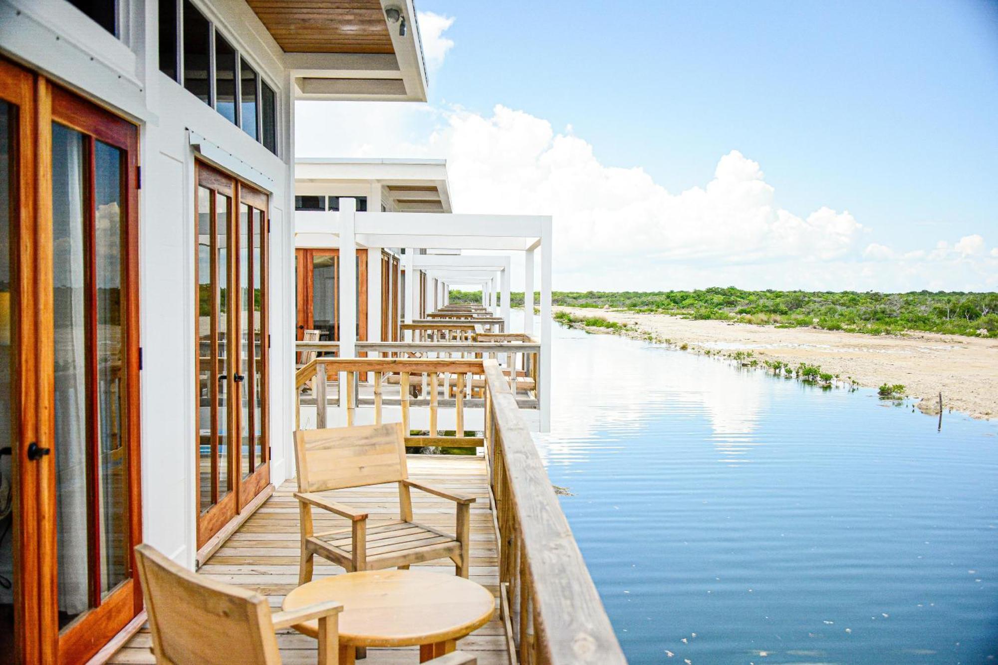 Aruna Resort & Villas San Pedro  Exterior photo